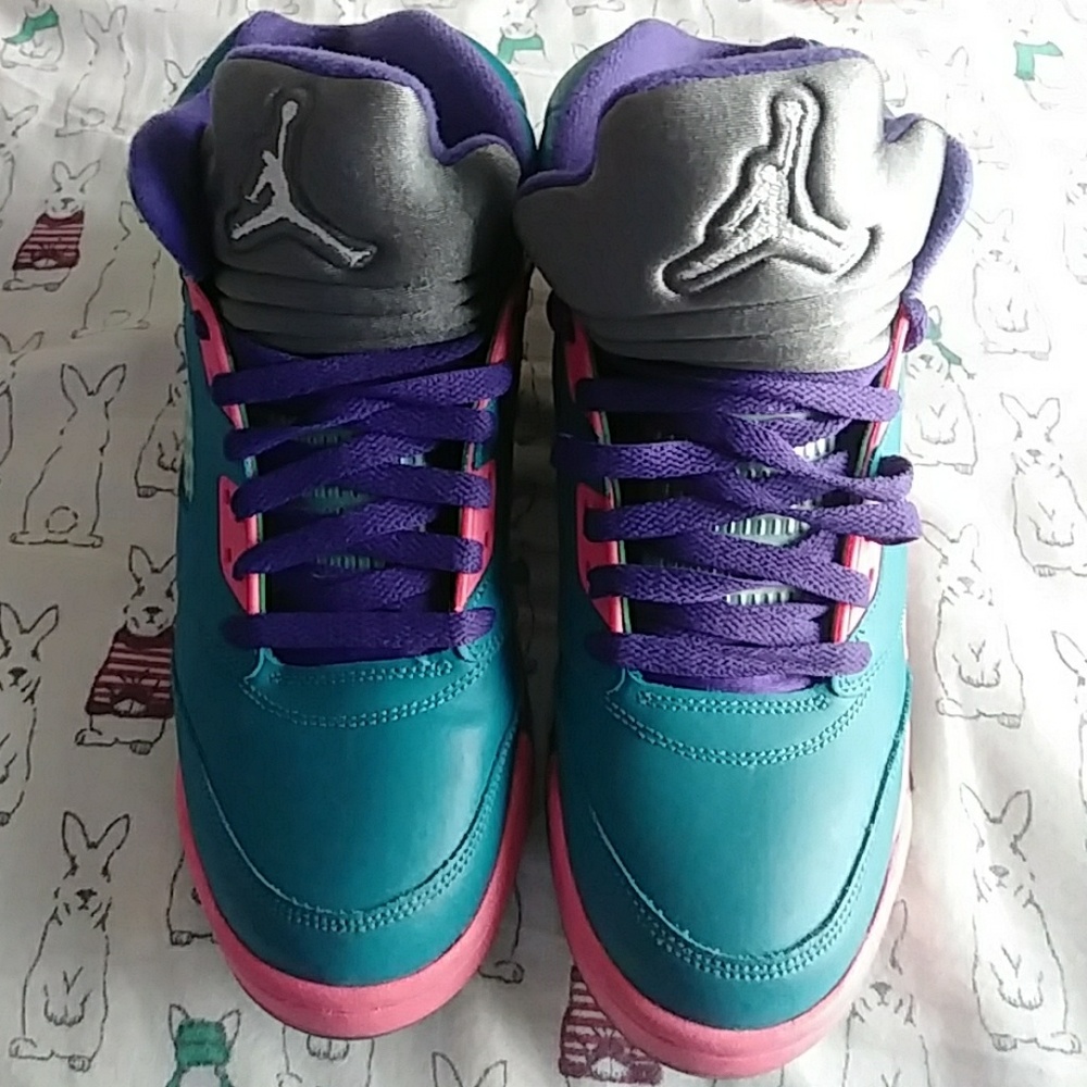 Womens/Kids Jordan's